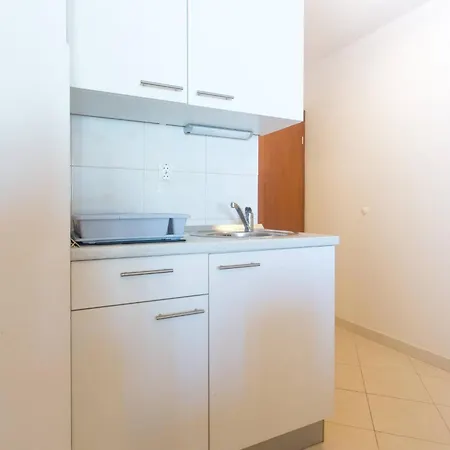 Charming With Private Balcony And City View Seget Donji Trogir