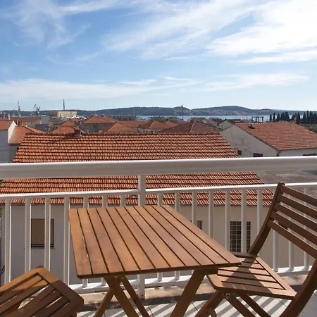 Guest house Charming With Private Balcony And City View Seget Donji Trogir